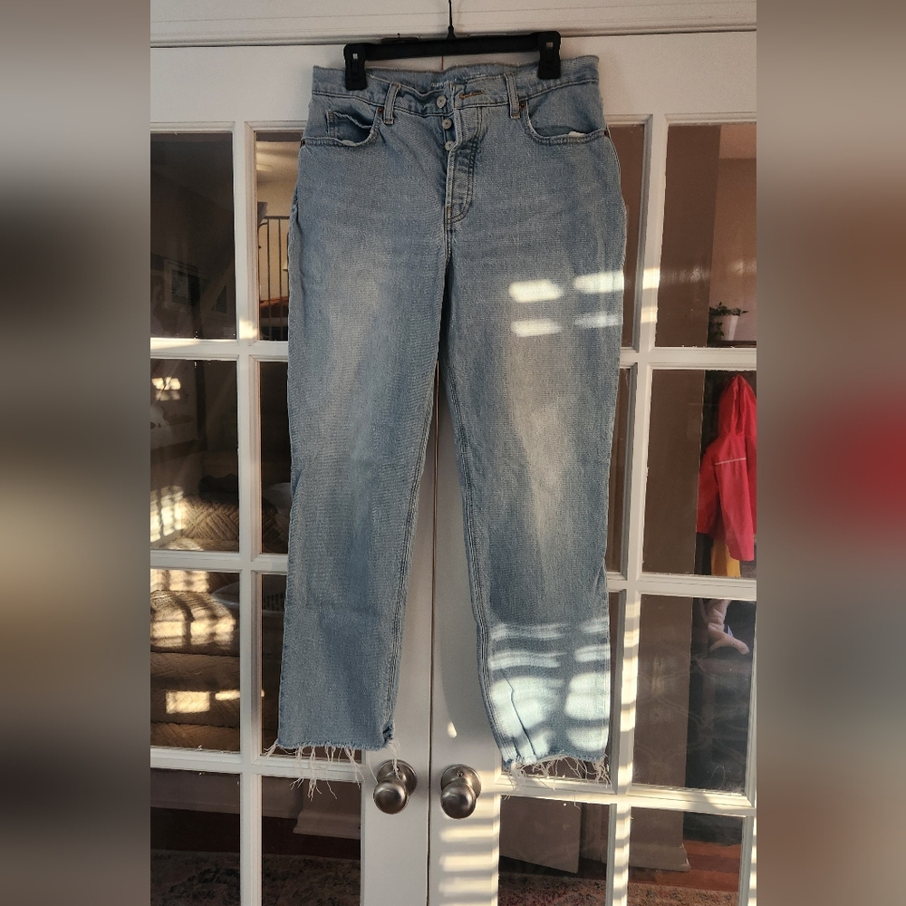 Old Navy Hi-Rise Slouchy Straight Jeans
